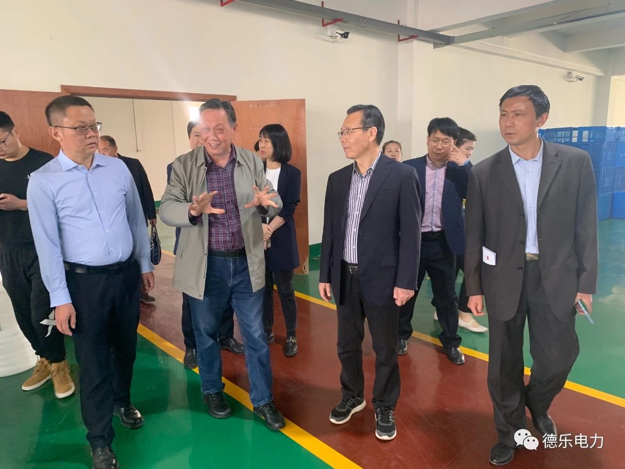 隨州市政協(xié)“大力實(shí)施成長(zhǎng)工程，推進(jìn)中小企業(yè)健康快速發(fā)展”專(zhuān)題調(diào)研廣水座談會(huì)在德樂(lè)電力召開(kāi)